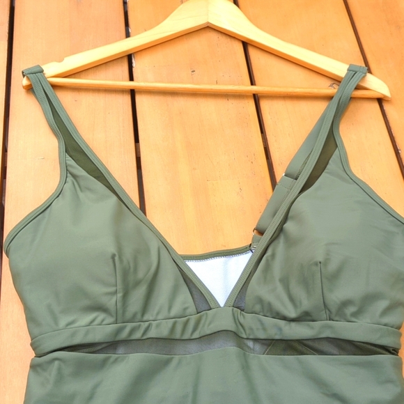 Zaful Green One-Piece Swimsuit Tummy Control - Size 12-14 NWT - Picture 8 of 8